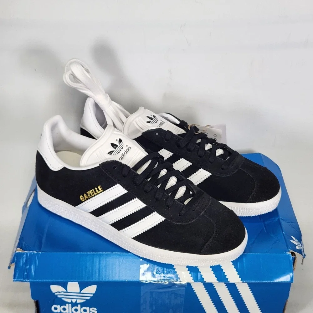Adidas Gazelle Sneakers Mens Size 5 Black White Gold Suede Classic Shoes BB5476